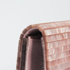 PEARLESCENT/box clutch: imagen 5