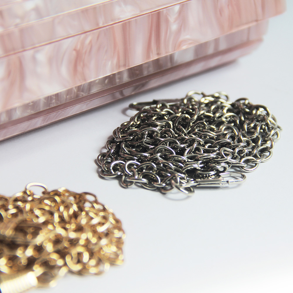 PEARLESCENT/box clutch: imagen 9