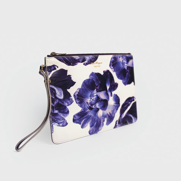 SALVATORE FERRAGAMO/Leather Clutch